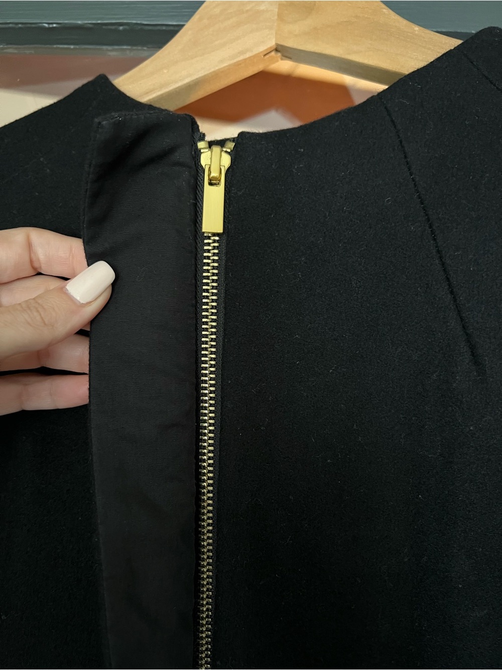 RARE!!! Diane Von Furstenberg Black Wool Draped Cape Coat - Picture 7 of 13